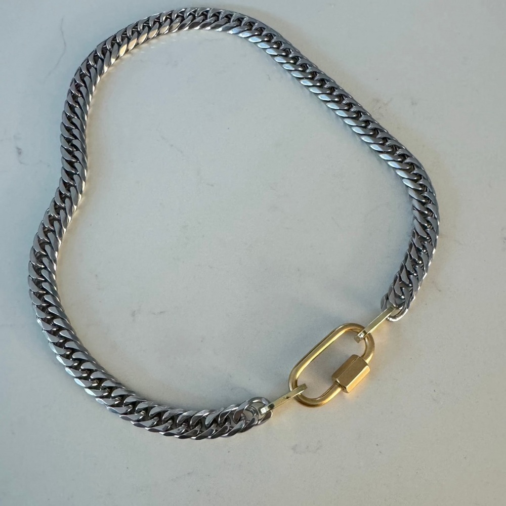 ✨ NEW 18K Gold Plated Two-Tone Cuban Chain Statement Necklace w/ Sun Charm✨ - Picture 6 of 7